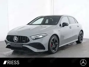 Mercedes-Benz A 35 AMG 4MATIC  Kompaktlimousine Alpin grau Night Pano 19"