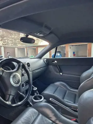 Audi TT Bild 4