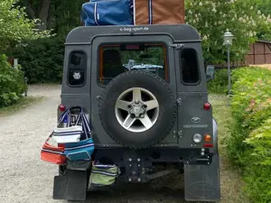 Land Rover Defender Bild 2