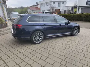 Volkswagen Passat Variant Highline 190PS R Line Bild 4