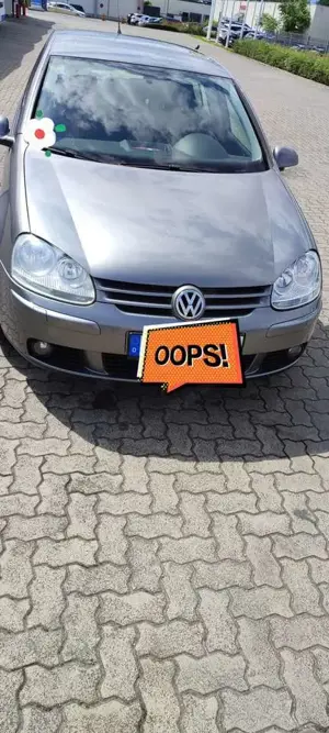 Volkswagen Golf 1.6 FSI Goal