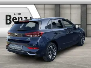 Hyundai i30 1.0 T-GDI ADVANTAGE *LED*NAVI*R-KAMERA* Klima Bild 5