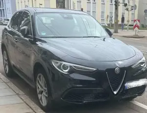 Alfa Romeo Stelvio Bild 2