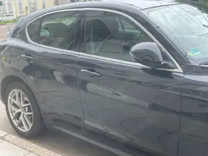 Alfa Romeo Stelvio Bild 3