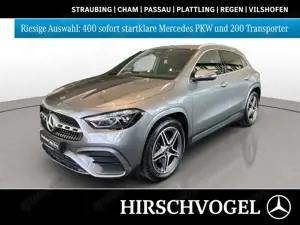 Mercedes-Benz GLA 180 EDITION AMG-Line+AHK+DISTR+KEYLESS+360°K
