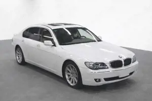 BMW 750