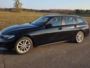 BMW 320 Advantage Bild 2
