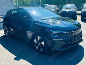 Renault Megane E-Tech Equilibre Elec NAVI+LED+SHZ+KAM+WP Bild 3