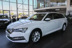 Skoda Superb Combi Style iV/ACC/360°/AHK/Canton/Matrix