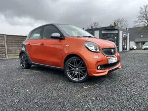 smart forFour BRABUS LEDER KAMERA LED NAVI LAVA-ORANGE