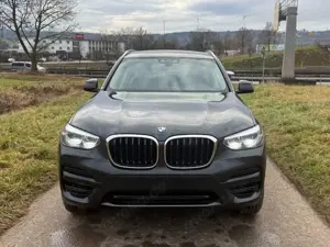 BMW X3 xDrive 20d Navi AHK Alu LED Sportsitze