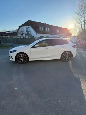 BMW 118 BMW 118i M-Sport HK Soundsystem Adaptive LED Bild 5