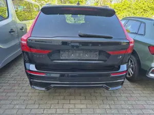 Volvo XC60 Plus Black Edition Recharge Plug-In Hybrid