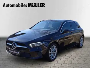 Mercedes-Benz A 220 Progressive Aut. NAVI+LED+SHZG+TEMPOMAT+STOFF/LEDE