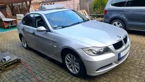 BMW 320 Bild 5