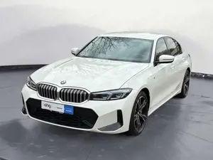 BMW 330 d xDrive Automatik M SPORT Parking Assistant