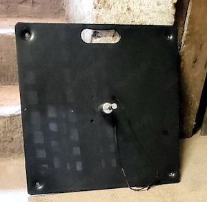 Bodenplatte  und Mast für Werbefahnen