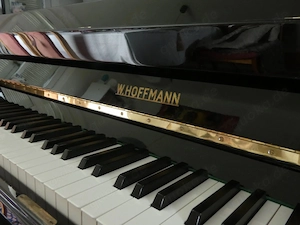 Klavier von W.Hoffmann, Made in Germany, schwarz, sehr gepflegter Zustand.de