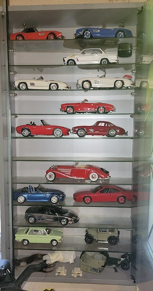 Modellautos versch. Größen