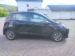 Hyundai i10 i10 1.2 Style Bild 3