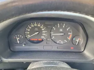BMW 518 518i