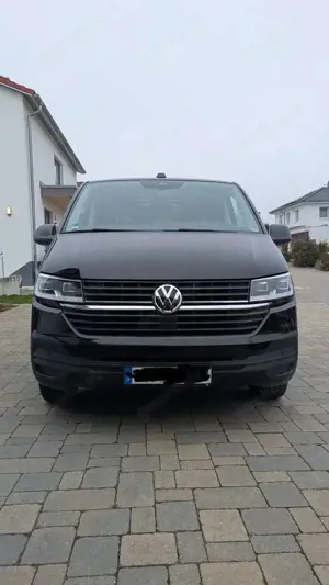 Volkswagen T6.1 Multivan Trentline Garantie bis06/27*DSG*LED*AHK*7Sitze*SH Bild 2