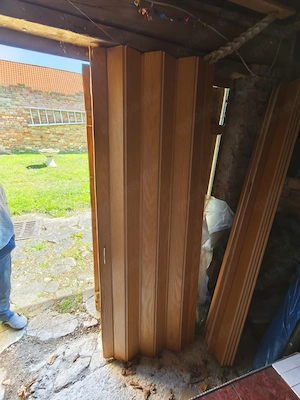 Falltüren in Holzoptik 