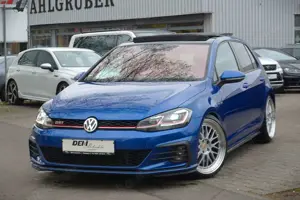 Volkswagen Golf VII Lim. GTI Performance / Pano./ Leder /