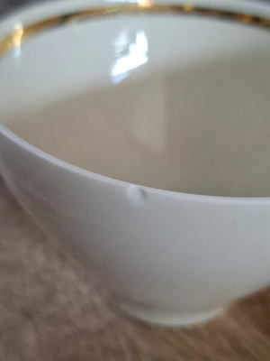 Elegantes Kaffeeservice,zeitlose,schlichte Form in Elfenbein,mit Goldrand ein 11 teiliges Kaffeeserv