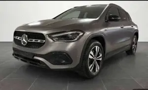 Mercedes-Benz GLA 250 GLA Plugin Hybrid e 8G-DCT Progressive