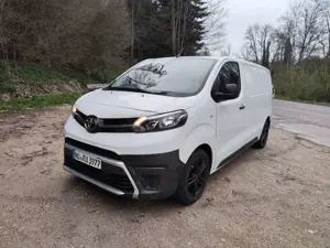 Toyota Proace Proace D-4D 1,5-l-D-4D Meister compact