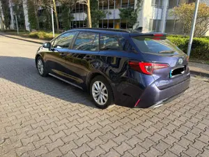 Toyota Corolla Corolla 1.8 Hybrid Touring Sports Comfort Bild 2