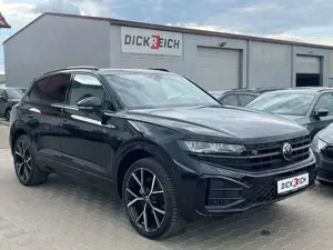 Volkswagen Touareg 3.0TDI 4M R-Line VOLL Black 22" UPE 114T