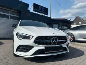 Mercedes-Benz CLA 200 CLA AMG