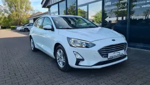 Ford Focus Cool  Connect - ASSISTS - WINTER - CAM