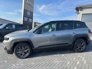Jeep Compass Compass 1.2 e-Hybrid DCT6 First Edition Bild 3