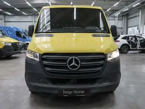 Mercedes-Benz Sprinter 215 CDI KA L2H1 MBUX Standhzg Navi AHK Bild 5