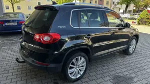 Volkswagen Tiguan Team 4Moti(TÜV 10,2027)AUTOMATIKGETRIEBE EURO 5 Bild 5