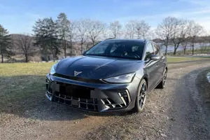 CUPRA Leon Sportstourer 2.0 TSI 4Drive DSG VZ
