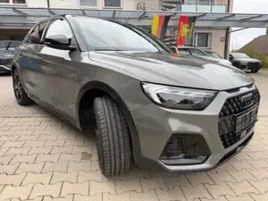 Audi A1 allstreet 35 TFSI, S Line, Dynamikpaket, VOLL