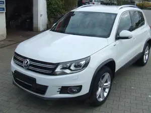 Volkswagen Tiguan Lounge Sport  Style BMT Navi