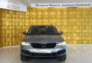 Skoda Karoq *ACC*AUTOMATIK*NAVI*PANO*AHK* Bild 2