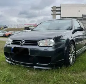 Volkswagen Golf 3.2 R32 4Motion