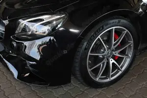 Mercedes-Benz E 63 AMG 4M AMG PANORAMA+AIRMATIC+TOTWINKEL+19" Bild 3