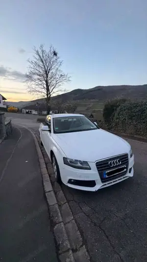 Audi A4 1.8 T quattro