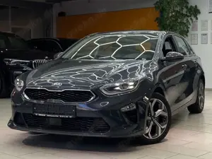 Kia Ceed / cee'd Ceed 1.6 CRDi Mild Hybrid Autom. Navi RueFaKa LedL Bild 3