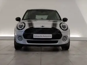 MINI Cooper 5-Türer Navi/LED/Pano/SHZ/Apple/PDC v+h