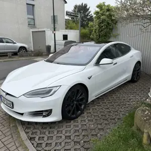 Tesla Model S Maximale Reichweite