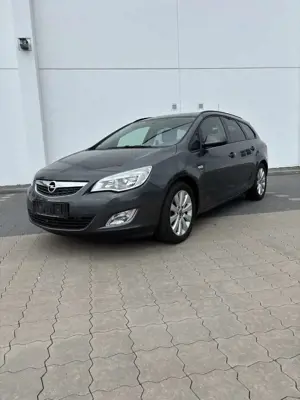 Opel Astra 1.7 CDTI DPF ecoFLEX Sports TourerStart/Stop 150 Jahre