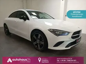Mercedes-Benz CLA 180 Navi|LED|Night Paket